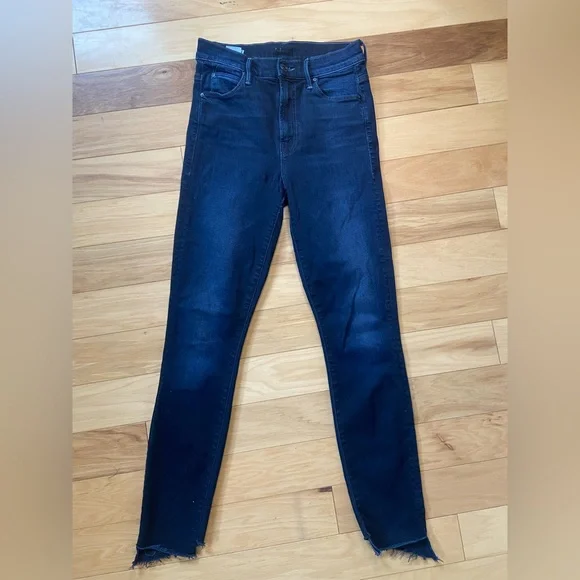 Mother The Stunner Zip Two Step Fray Jeans Womens Sz 25 Reg Dark Wash Mid Rise - Picture 6 of 11